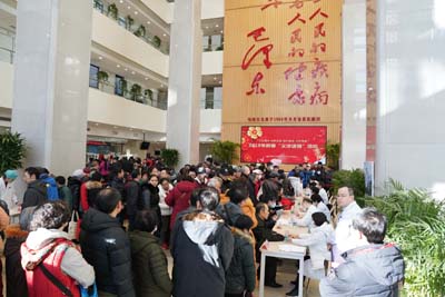 1-3我院通州院區(qū)舉行義診送?；顒?dòng).jpg